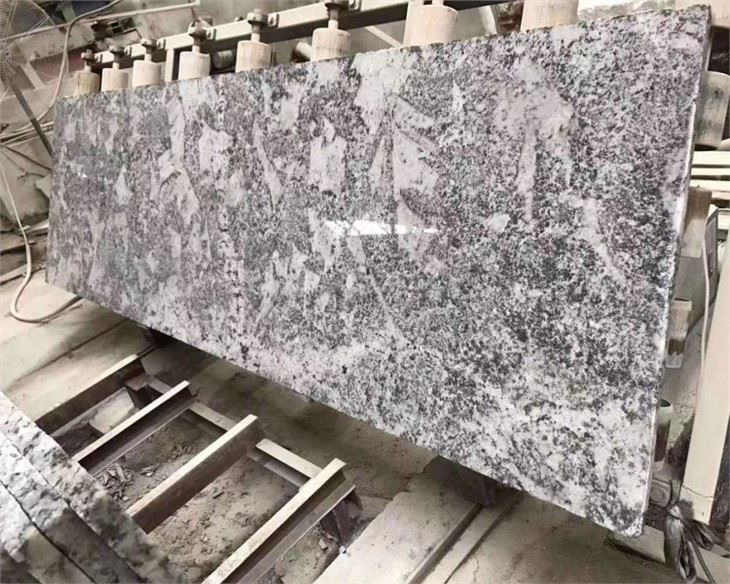 Natural Alaska White Granite Countertop Natural Alaska White Granite Countertop